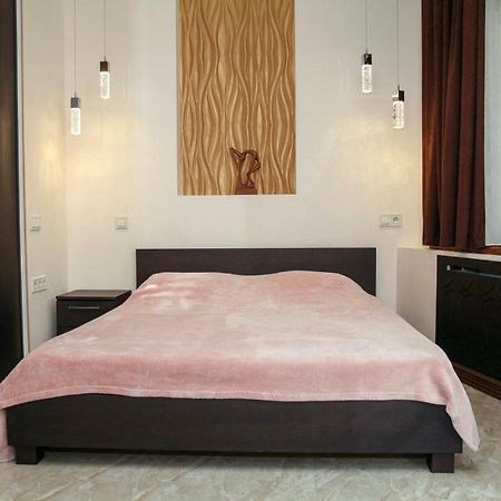 Apartment Luxe Paris Одесса Экстерьер фото