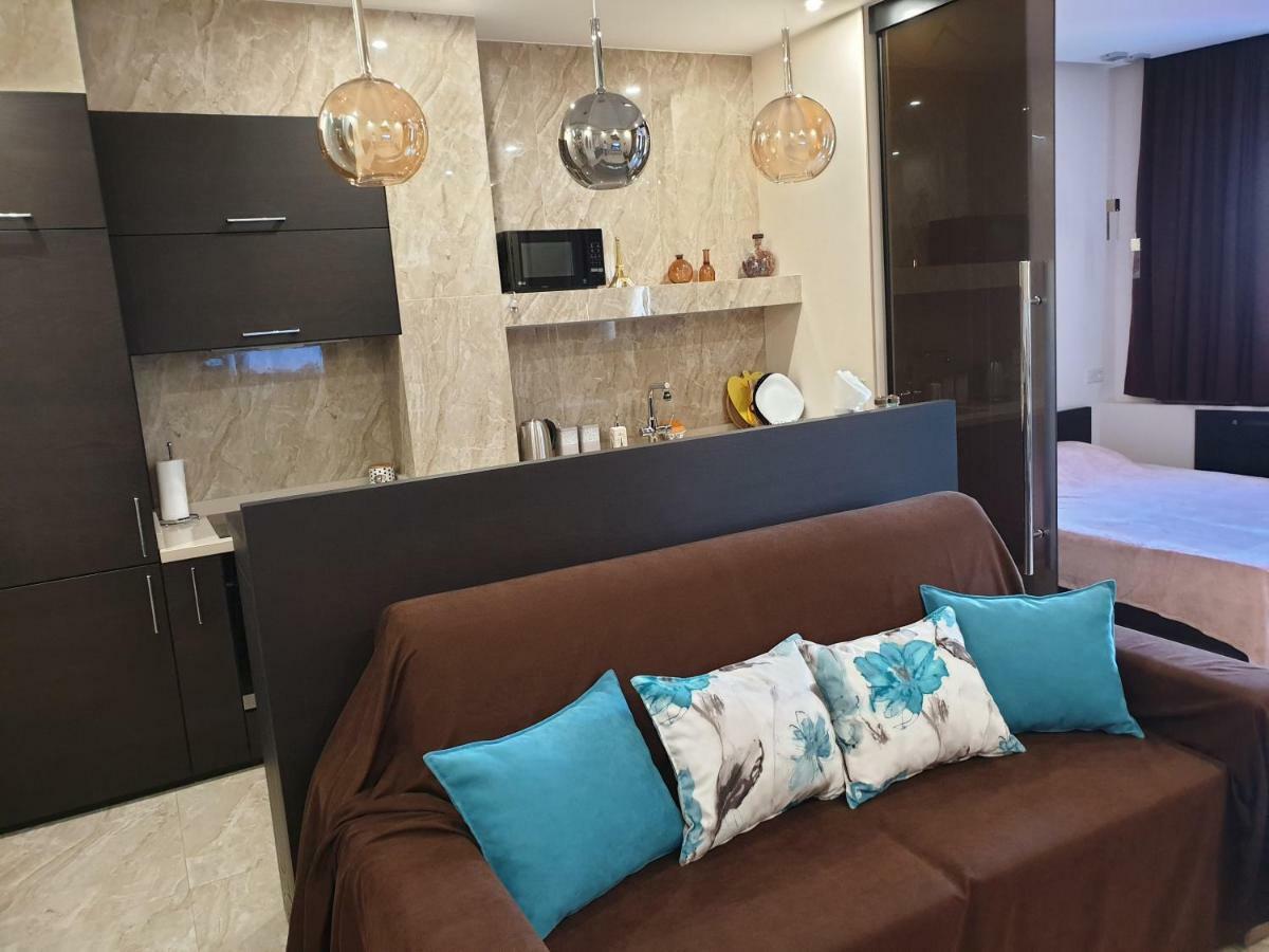 Apartment Luxe Paris Одесса Экстерьер фото